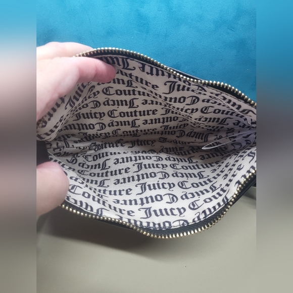 Juicy Couture Black Handbag - Picture 2 of 10